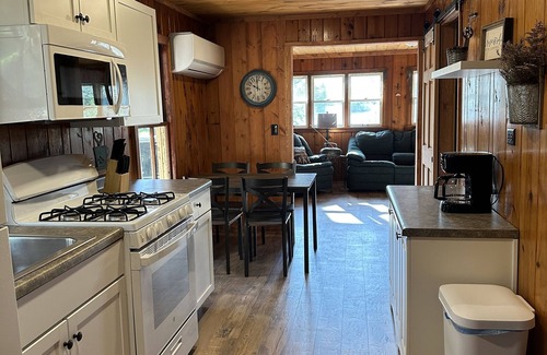 Rhinelander Cabina | Cozy 2-bedroom cabin on Wisconsin River Chain - 200' from the Beach Bar & Grill