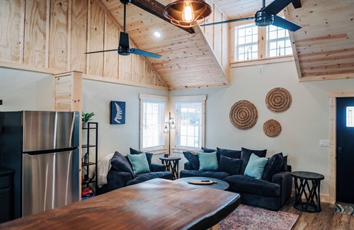 Confluence Cabina | Cozy 2-bedroom Cabin near Ohiopyle