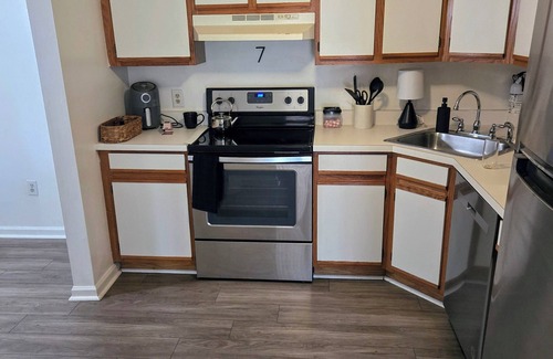 Stephens City Condominio | Cozy 2-bedroom condo in charming Stephens City