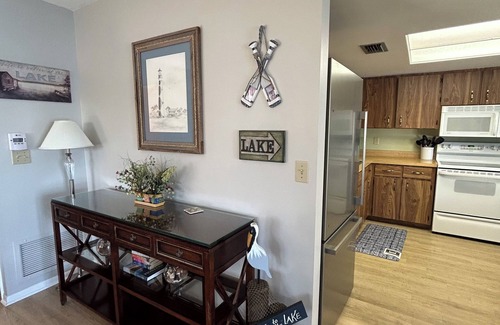 Lake Placid Condominio | Cozy 2-bedroom condo with dock access - Lake June Falls Condominium Unit
