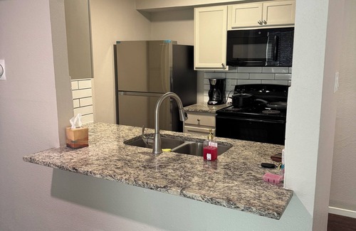 Vickery Meadow Condominio | Cozy 2-bedroom condo in terrific Dallas with AC, WiFi etc.