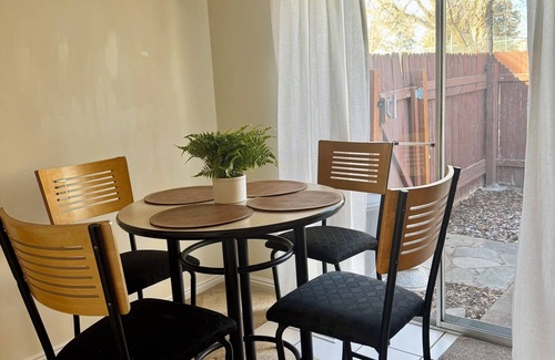 Holladay Condominio | Cozy 2-Bedroom Condo Near World-Class Skiing
