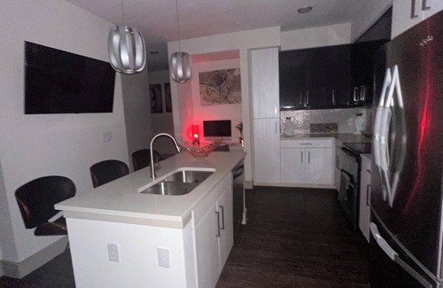 The Galleria Condominio | Cozy 2-bedroom condo with AC, fitness room, WiFi in superb Houston