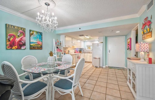 Hudson Condominio | Cozy 2-bedroom condo with heated pool, fitness room, game room, Gulf Front