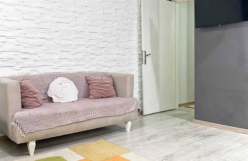 Old Town Condominio | Cozy 2-bedroom condo with WiFi, AC in beautiful İzmir
