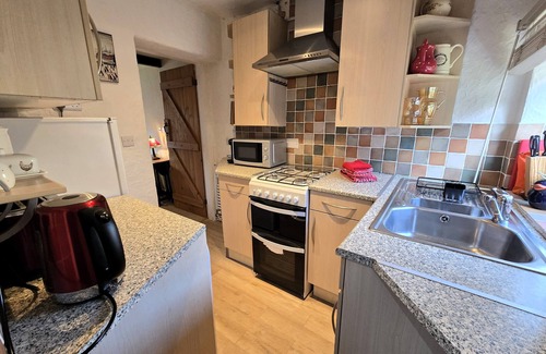 Holmbridge Cabaña | Cozy 2-Bedroom Cottage – Just outside of Holmfirth