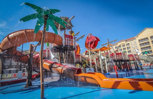 West Kissimmee Complejo | Cozy 2-Bedroom Deluxe Villa resort with Water Park, WiFi in charming Kissimmee