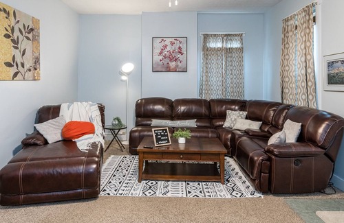 Dayton Casa | Cozy 2 bedroom family space