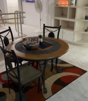 Gibbons Boggs Apartamento | Cozy 2 Bedroom Furnished Apartment, Oistins Ch Ch