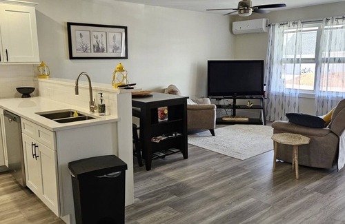 North Rustico Casa | Cozy 2-bedroom house in beautiful North Rustico with WiFi, AC