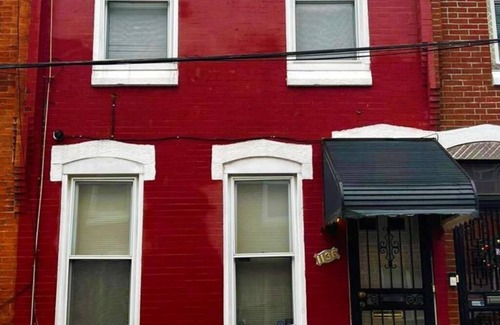 Graduate Hospital Casa | Cozy 2-Bedroom home near Rittenhouse area