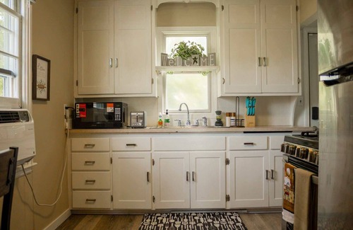 Lind-Bohanon Casa | Cozy 2-bedroom house