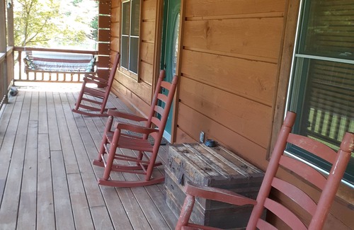 Andrews Cabina | Cozy 2 bedroom Log Cabin