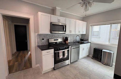 Garwood Casa | Cozy 2-bedroom, Newly Remodeled & Fully Furnished in Convenient Garwood. Pets OK