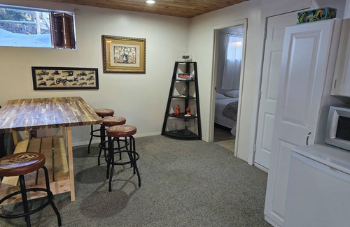 Nipawin Casa | Cozy 2 bedroom next to golf course