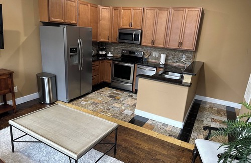 Gastonia Apartamento | Cozy 2-Bedroom Suite w/ King Bed