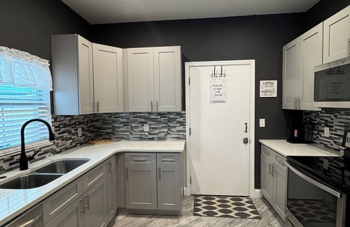 Port Canaveral Casa | Cozy 2-bedroom townhome in Cape Canaveral close to port and beach