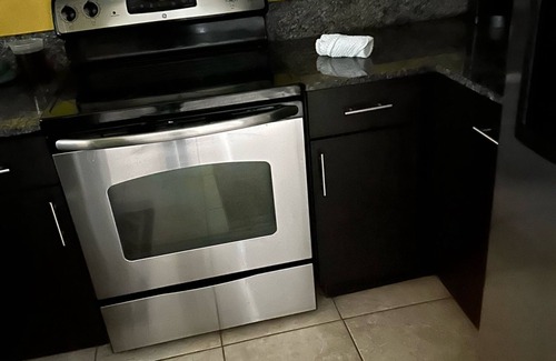 Miramar Casa | Cozy 2-bedroom townhome in awesome Miramar with AC, WiFi