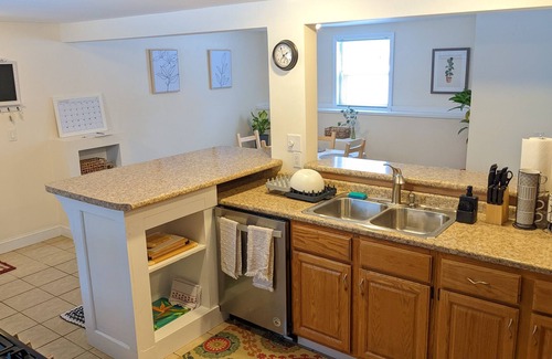 Huntington Apartamento | Cozy 2 BR Attached Apt On The Huntington River