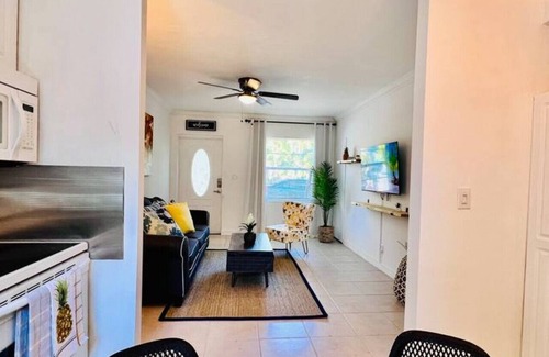 Poinsettia Heights Condominio | Cozy 2 BR Condo - 7 Min from Fort Lauderdale Beach