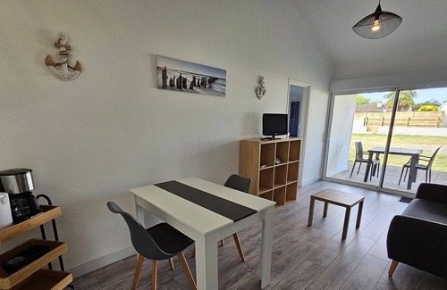 Saint-Michel-en-l'Herm Cabaña | Acogedor Gîte para 2 entre playas y Marais Poitevin con terraza y jardín