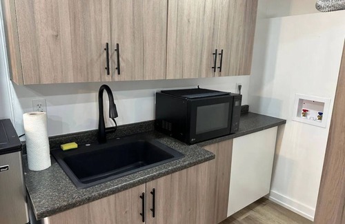 Alcona Cabina | Cozy 2 Person Cabin