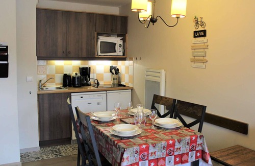 Les Claux Apartamento | Apartamento acogedor para 4 personas en Vars Les Claux, a pie de pistas con piscina y parking privado