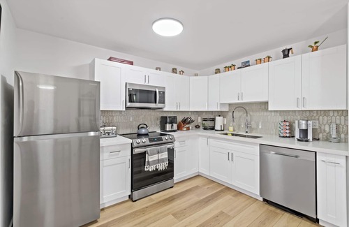 Iona Casa | Cozy 2BD Near Ft. Myers Beach