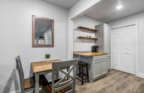 Covington Apartamento | Cozy 2Bed 1Bath Property Near Downtown Covington and St. Tammany Hospital