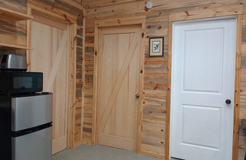 Signal Mountain Cabaña | Cozy 2BR Cottage with large Jacuzzi tub/shwer & starry night skys plus fast WIFI