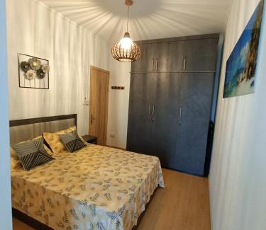 Grand-Baie Apartamento | Cozy 2BR Getaway - Stylish Stay in Grand Baie