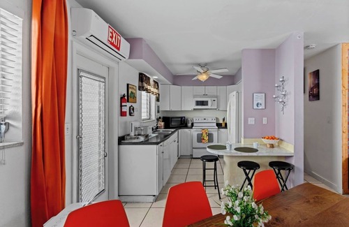 Downtown Hollywood Apartamento | Cozy 2BR in Hollywood FL Pet Friendly