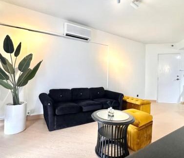 Karet Apartamento | Cozy 2BR Japandi Rasuna Kuningan Jakarta Selatan
