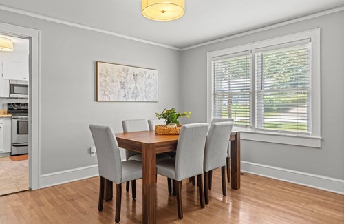 Sans Souci Casa | Cozy 2BR Near Furman & Downtown, Fenced Yard