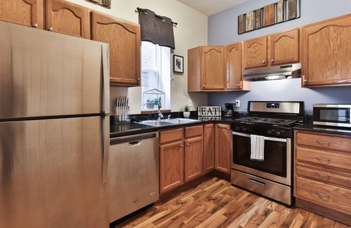 Shaw Apartamento | Acogedor 2BR cerca del Jardín Botánico de Missouri (Shaw)