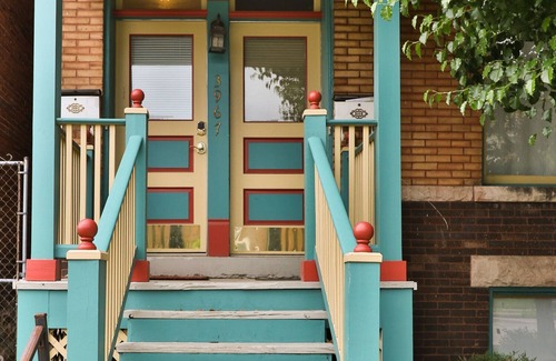 Shaw Apartamento | Acogedor 2BR cerca del Jardín Botánico de Missouri (Shaw)