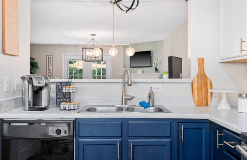 Southeast Raleigh Casa | Cozy 2BR Retreat + BBQ, WIFI & Parking