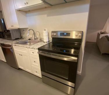 Leesburg Apartamento | Cozy 2BR suite w Sauna