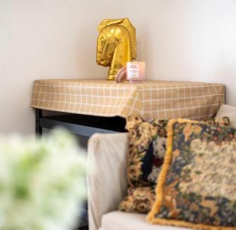 Alhambra Apartamento | Cozy 2BR2BA Guest House in Alhambra