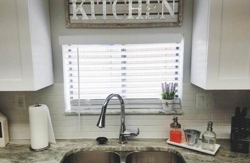Temple Terrace Apartamento | Cozy 3 bed 2.5 bath located near Busch Gardens