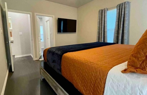 Longview Apartamento | Cozy 3 Bed 2 Bath Home