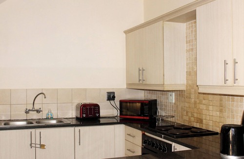 Greater Johannesburg Metropolitan Area Apartamento | Cozy 3 Bed Duplex ,sleeps 6 With Double Bathroom
