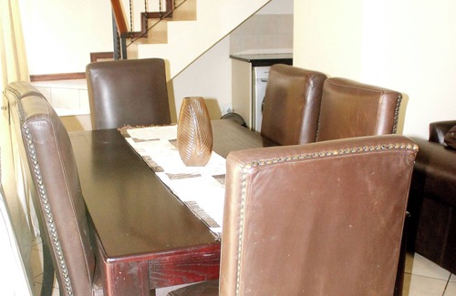Greater Johannesburg Metropolitan Area Apartamento | Cozy 3 Bed Duplex ,sleeps 6 With Double Bathroom