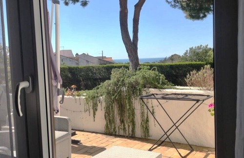 Bouvet Island Apartamento | Cozy 3 bedr apt - Peaceful Area - Pool/Beach/Parking