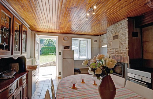 Saint-Jean-la-Vetre Cabaña | Casa rural acogedora con jardín y terraza, ideal para familias y mascotas en Saint-Jean-la-Vêtre