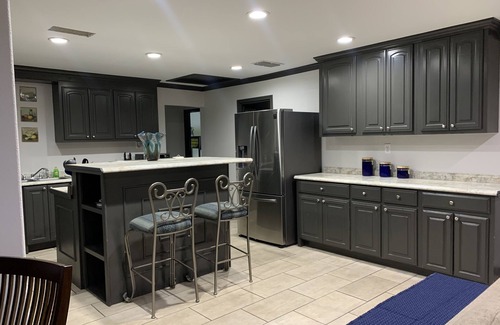 Tyler Apartamento | Cozy 3 Bedroom 2 Bath Duplex Unit a