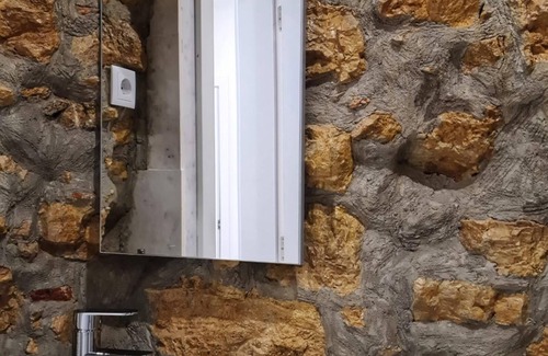Coimbra City Centre Apartamento | Cozy 3-bedroom apartment with AC and WiFi in charming Coimbra