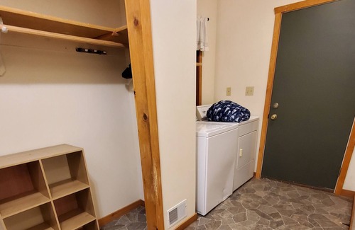Laurium Cabina | Cozy 3-bedroom cabin with 2 indoor wood fireplaces