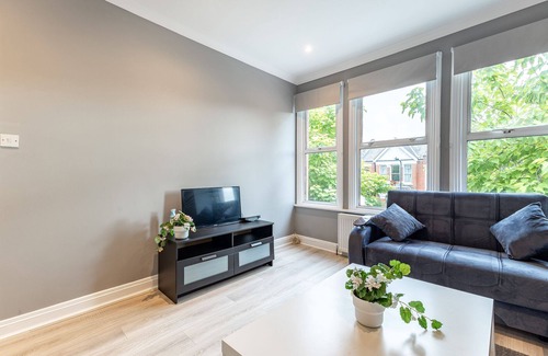 Mapesbury Apartamento | Cozy 3-bedroom Flat in Willesden Green London