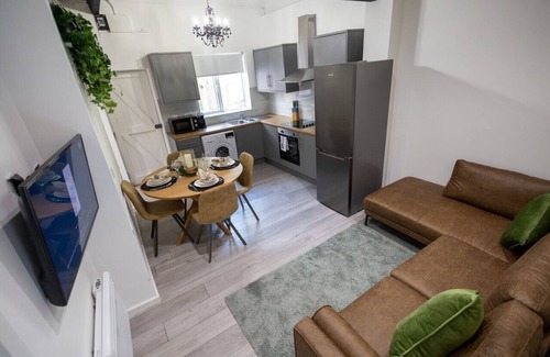 Watford Casa | Cozy Cottage Near Fields & Harry Potter Studios